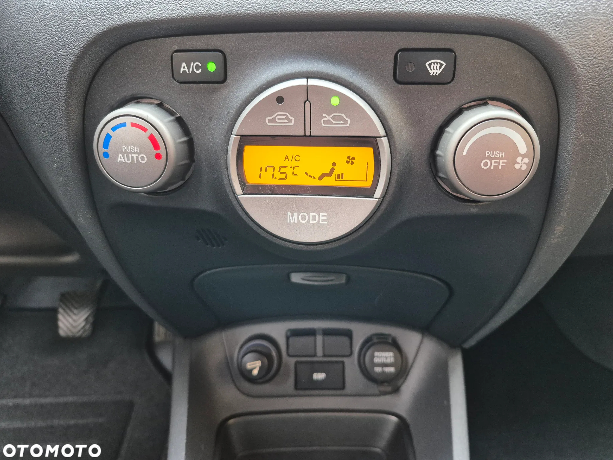 Kia Rio 1.4 Comfort - 9