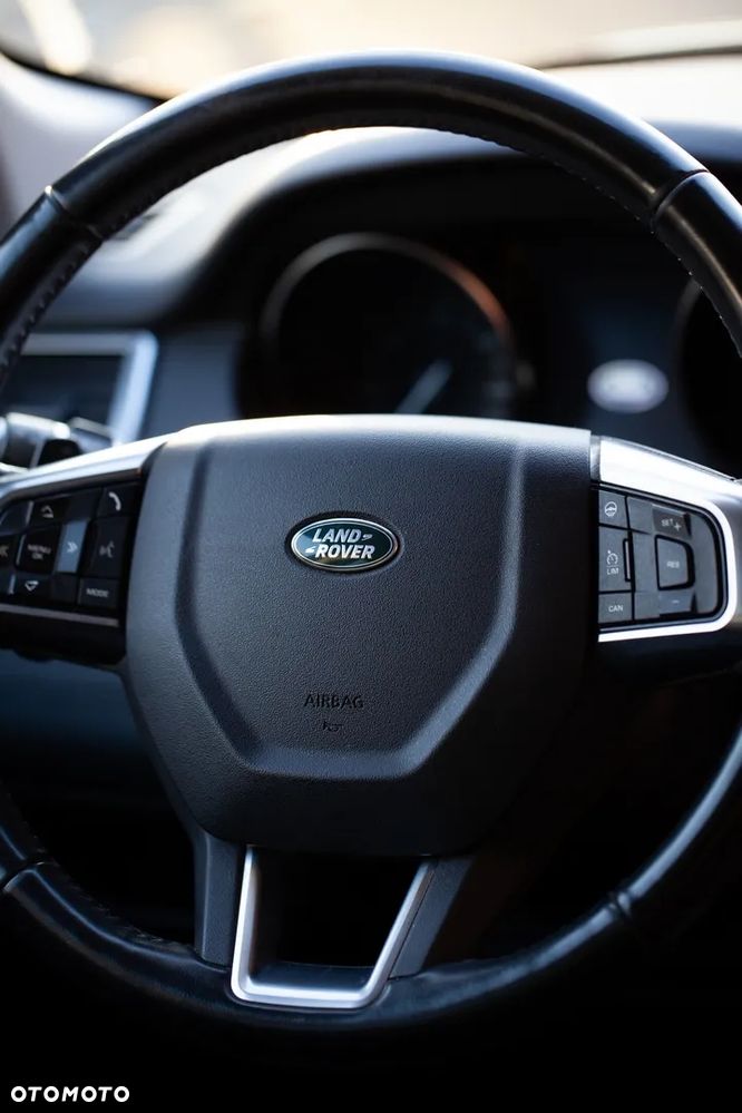 Land Rover Discovery Sport - 13