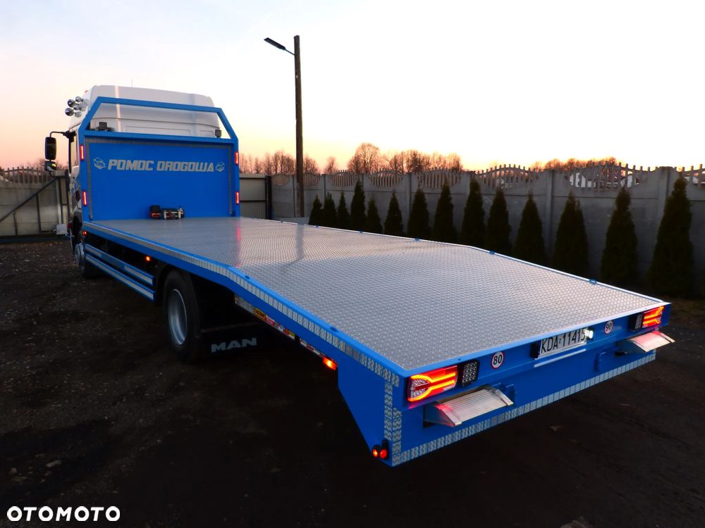 MAN TGM 15.290 POMOC DROGOWA AUTOLAWETA SPECJALNY EURO 5 DMC 15.500 KG ŁADOWNOŚĆ 9.000 KG XENON - 6