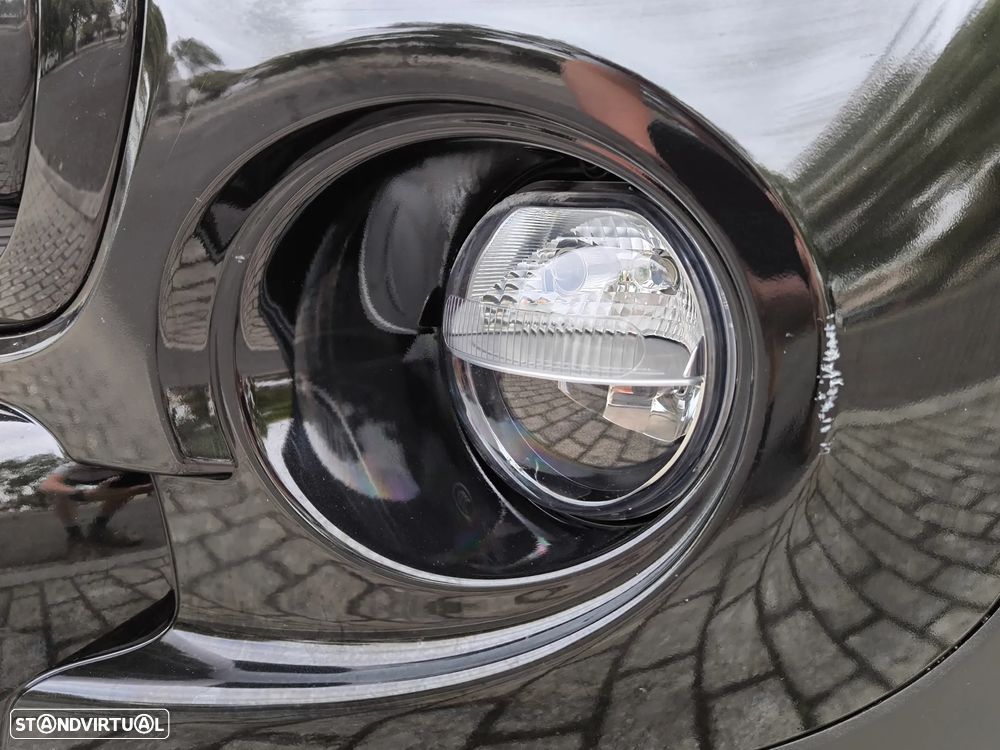 MINI 5 Portas Cooper SD Auto - 11