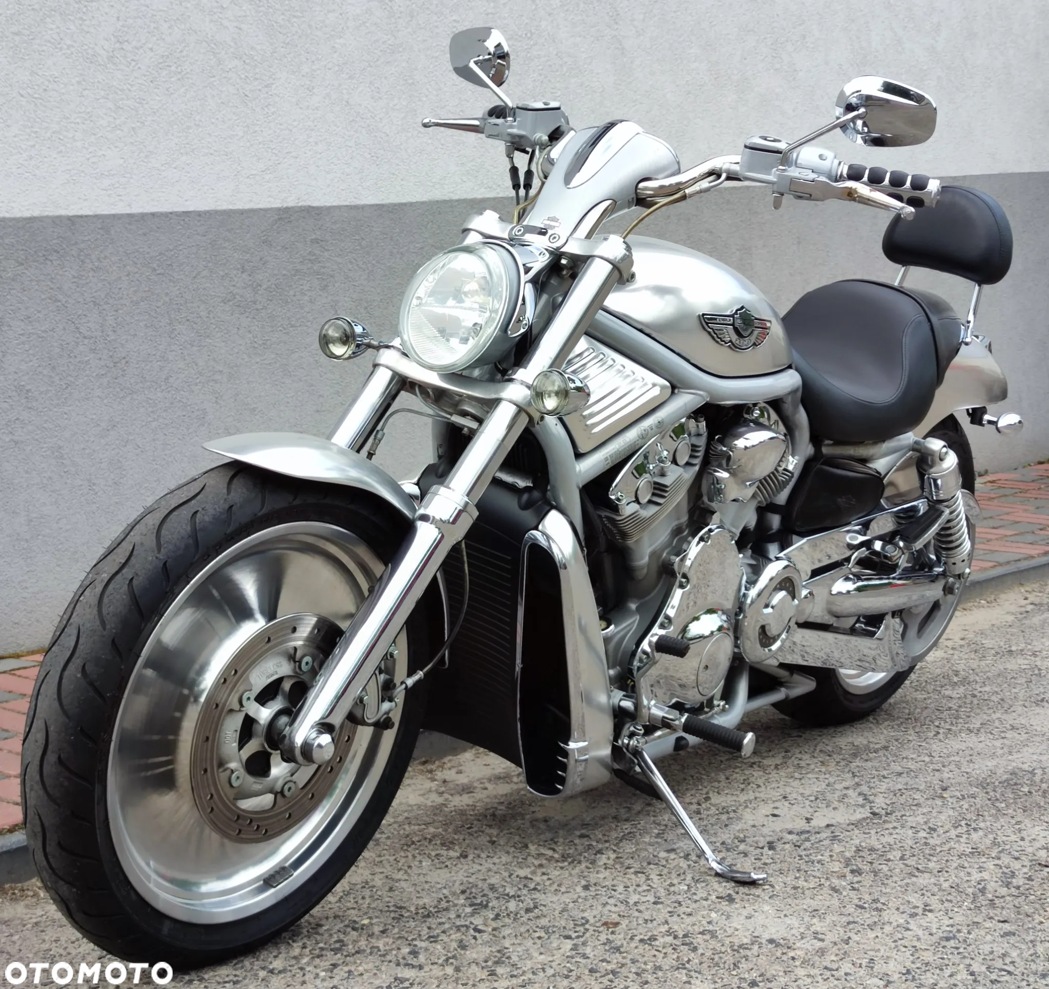 Harley-Davidson V-Rod Night Rod - 8