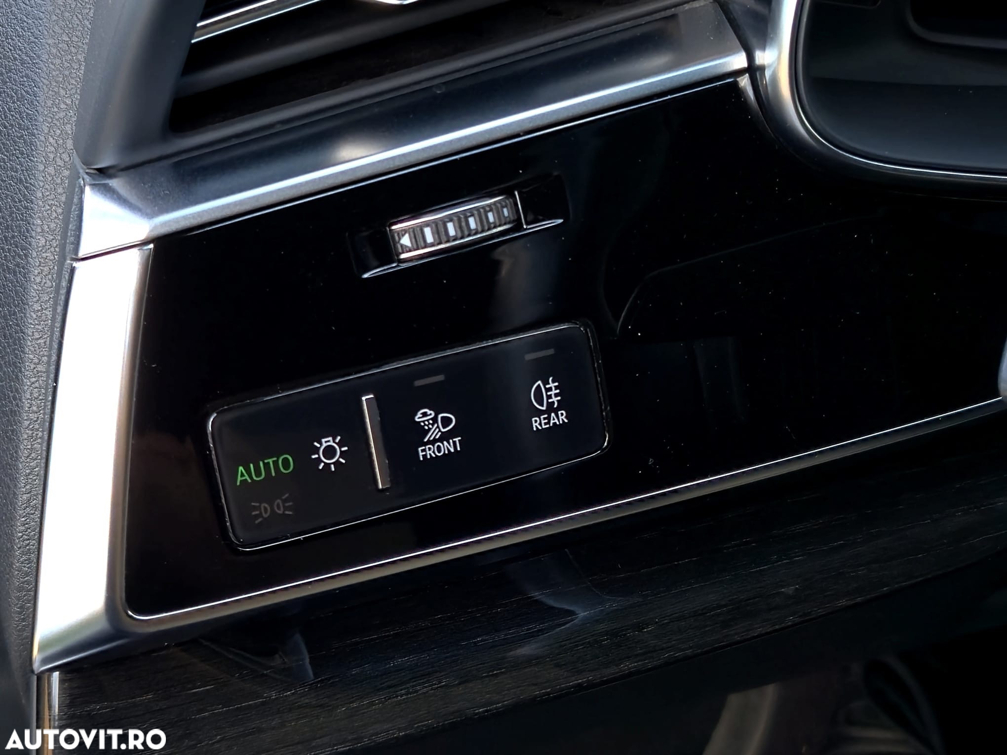 Audi Q8 50 TDI quattro Tiptronic - 33