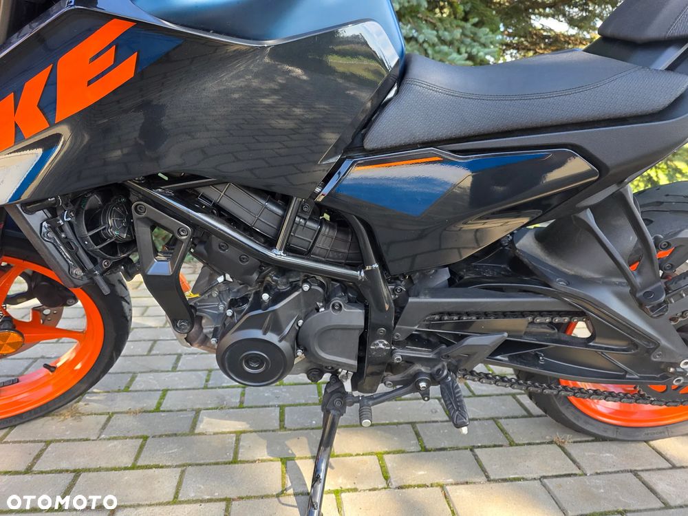 KTM Duke 125 - 40