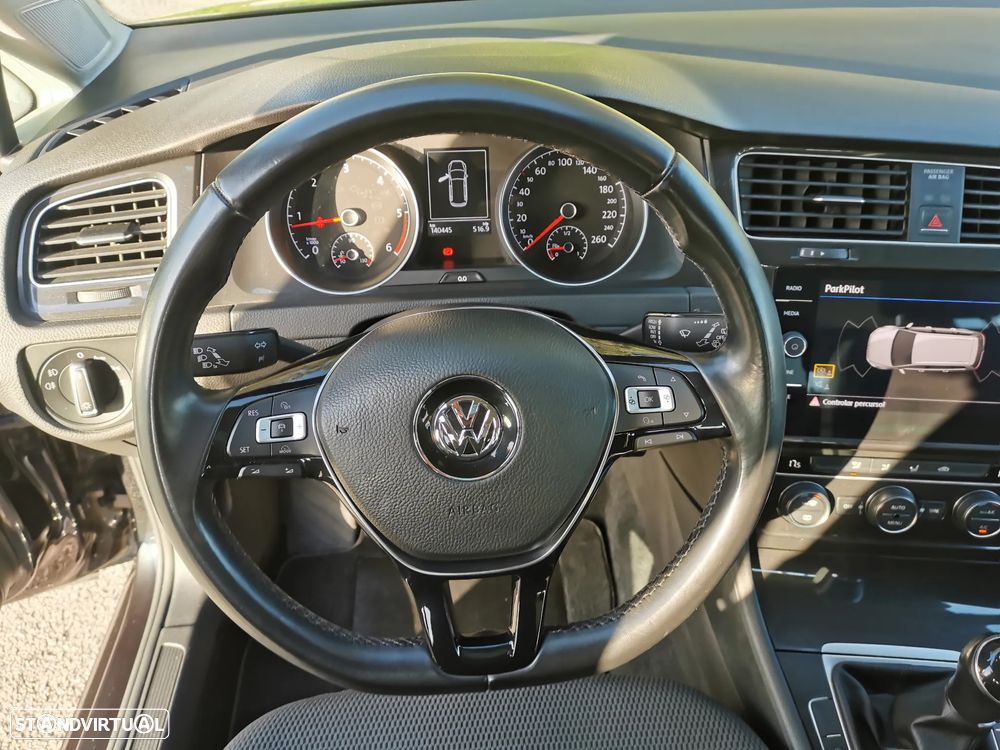 VW Golf Variant 1.6 TDi Confortline - 9