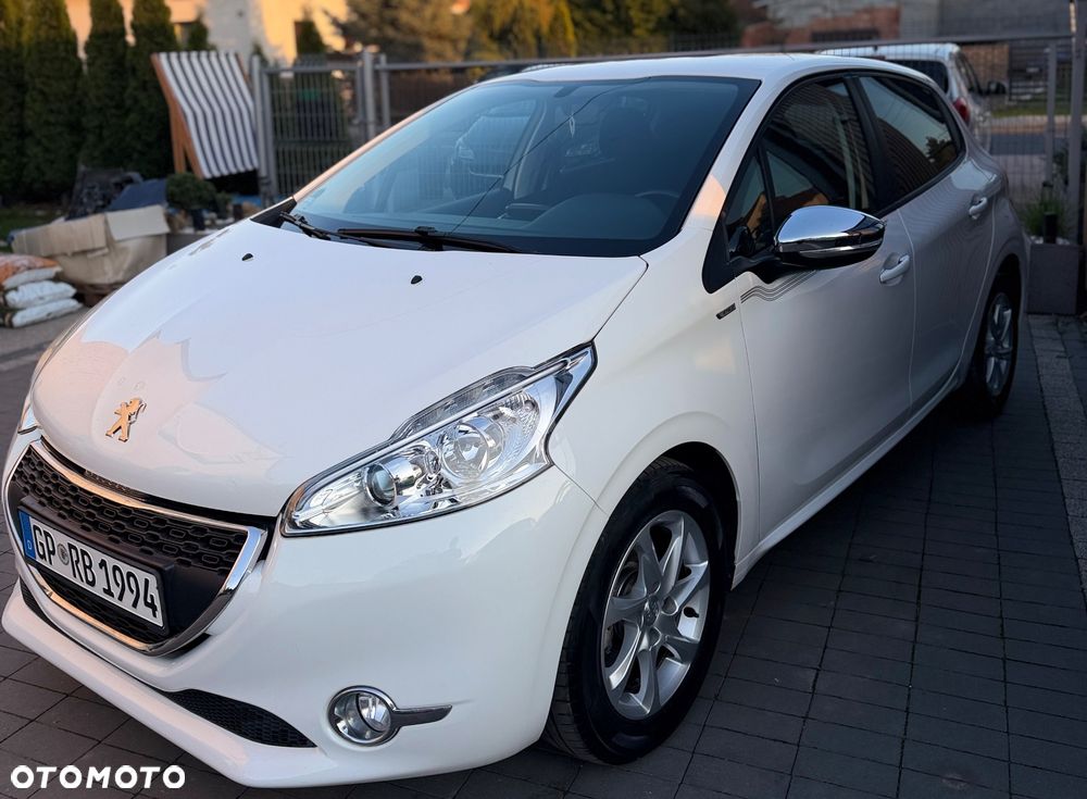Peugeot 208 82 VTI Allure - 10