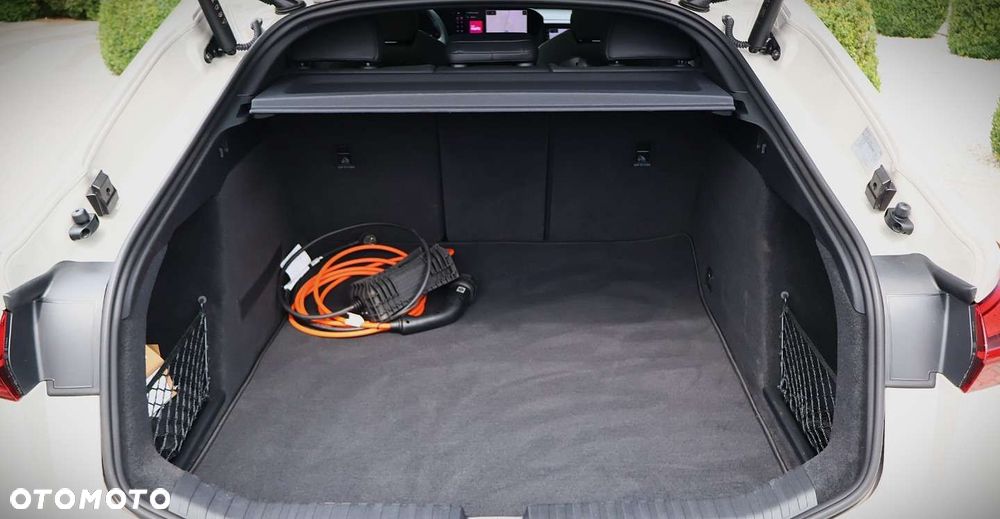 Audi A6 Sportback e-tron - 23