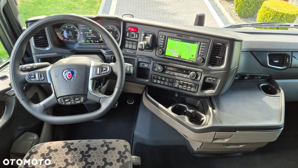 Scania SCANIA///V8///S530///2022/// EURO6///FULL LED///ZABUDOWY MIĘDZYOSIOWE///NAWIGACJA/// WYŚWIETLACZ OBCIĄŻENIA/// STAN BARDZO DOBRY - 27
