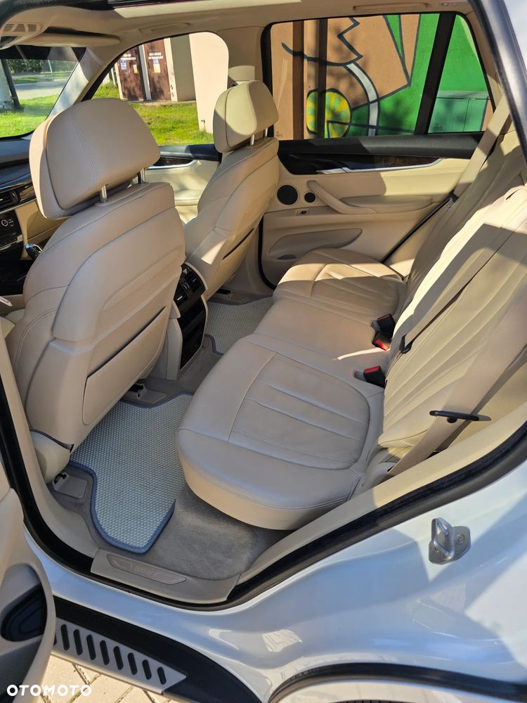 BMW X5 xDrive35i - 9