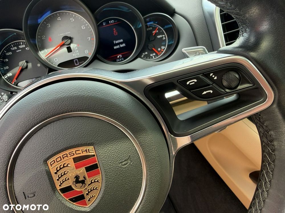Porsche Cayenne S - 19
