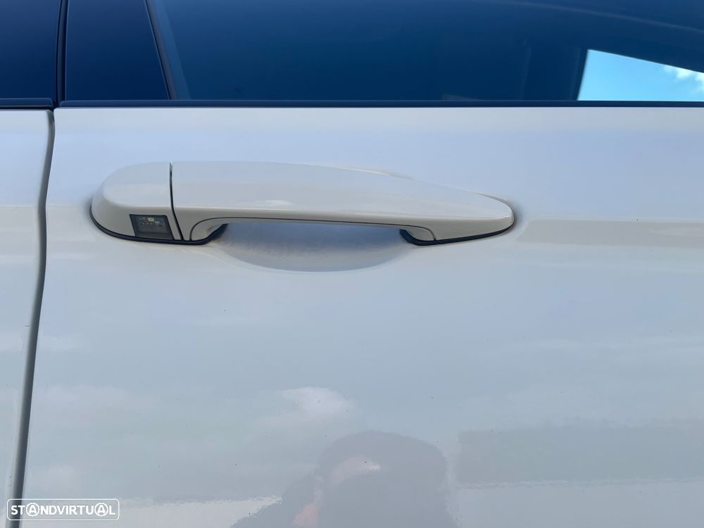 BMW 320 d Auto Pack M - 15