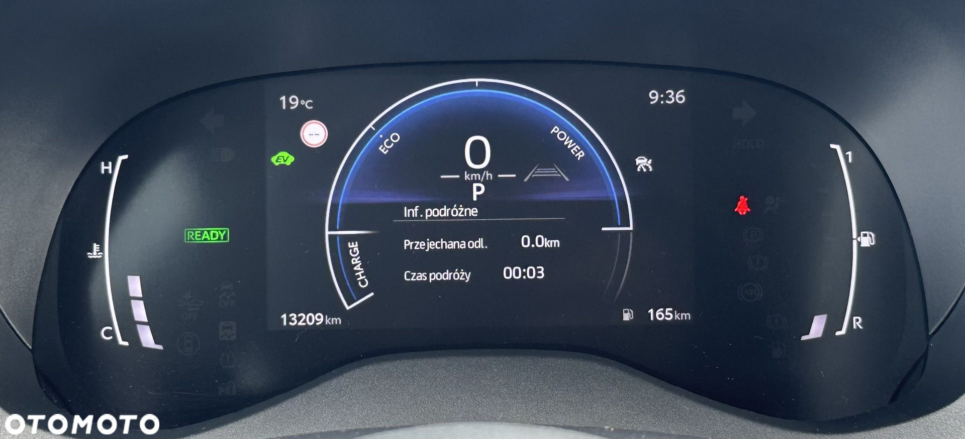 Toyota Yaris Cross - 20