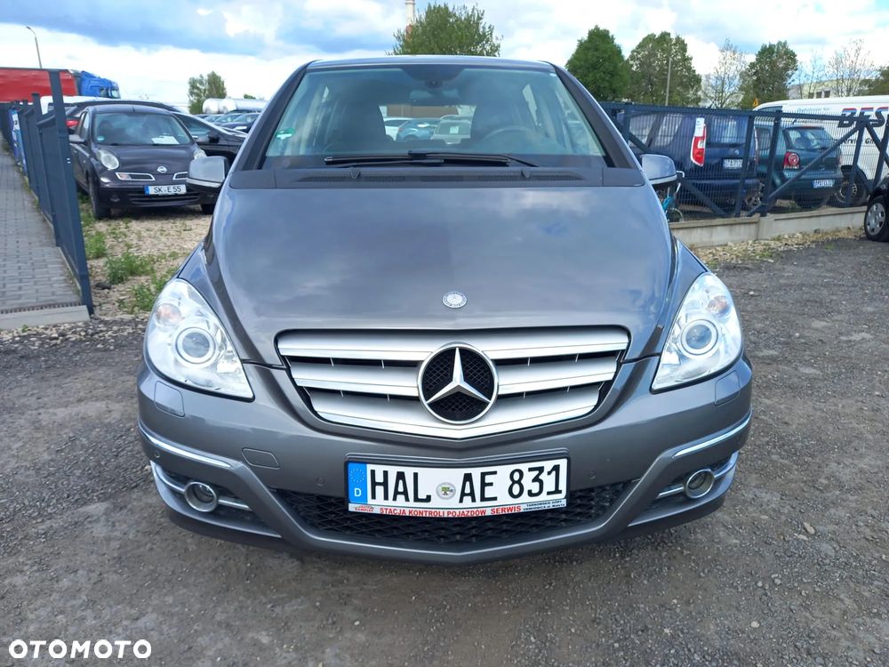 Mercedes-Benz Klasa B 180 BlueEFFICIENCY SPORT EDITION - 1