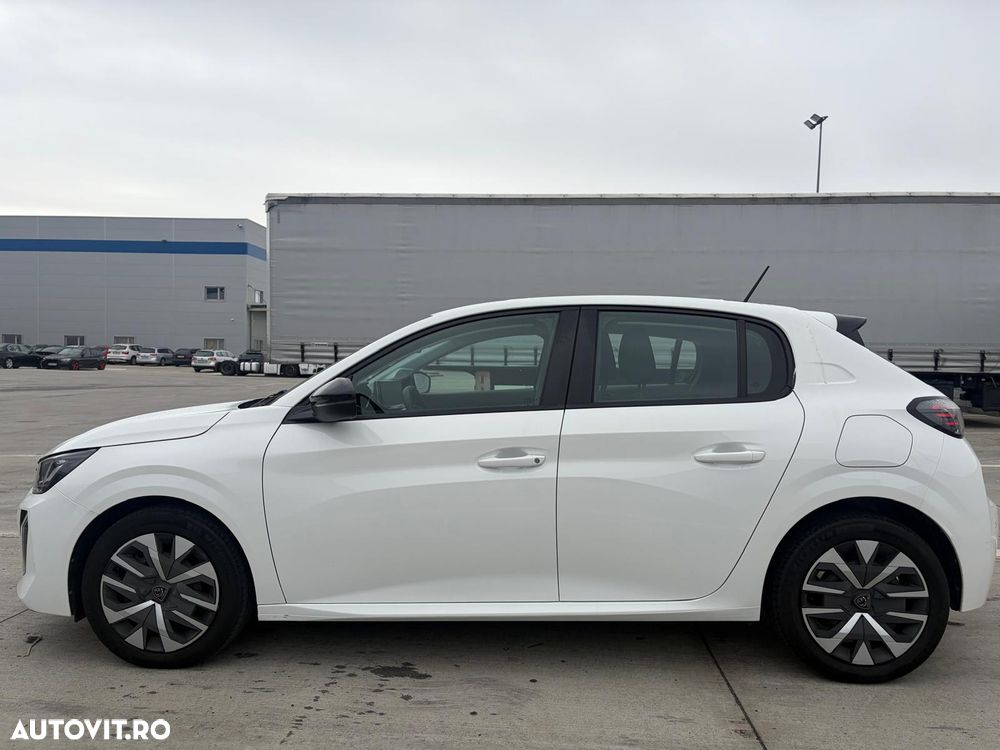Peugeot 208 2024 photo 2