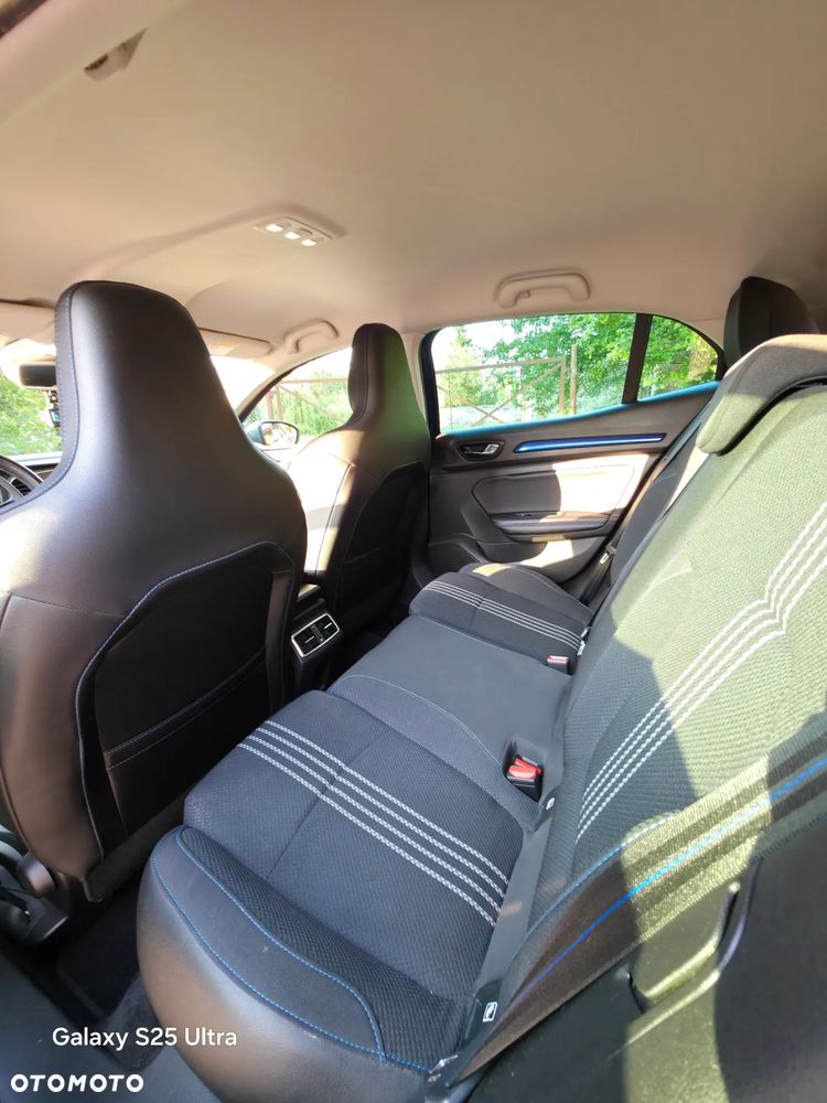 Renault Megane 1.6 TCe GT EDC - 17
