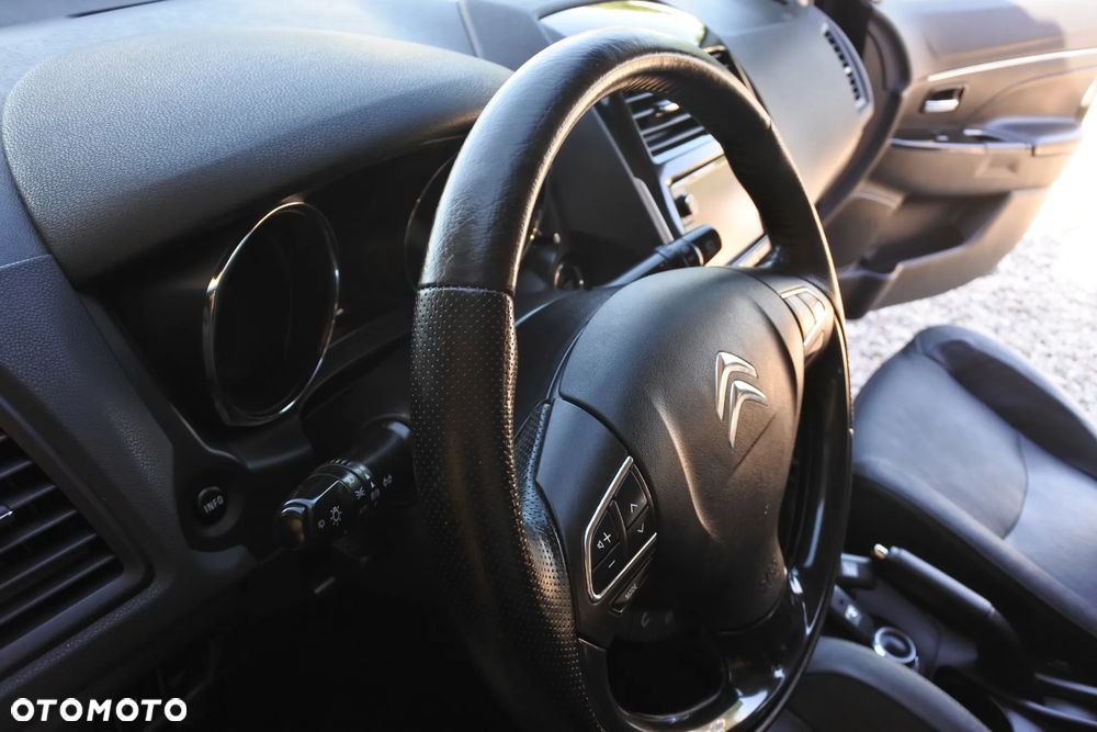 Citroën C4 Aircross - 24