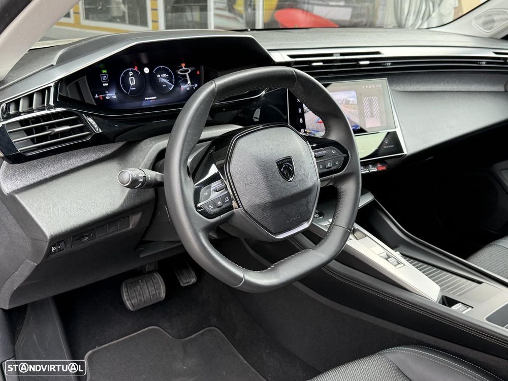 Peugeot 308 1.2 PureTech Allure EAT8 - 23