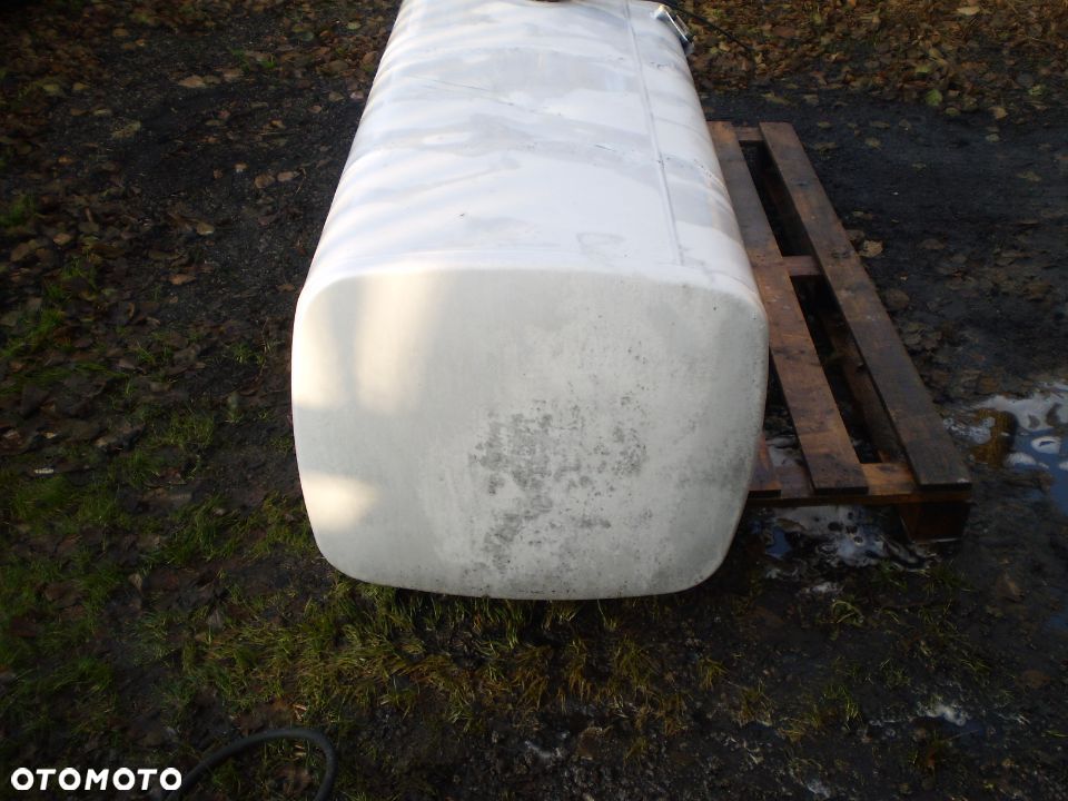 zbiornik paliwa DAF XF CF 840 l.  196 x 68 x 62 - 4