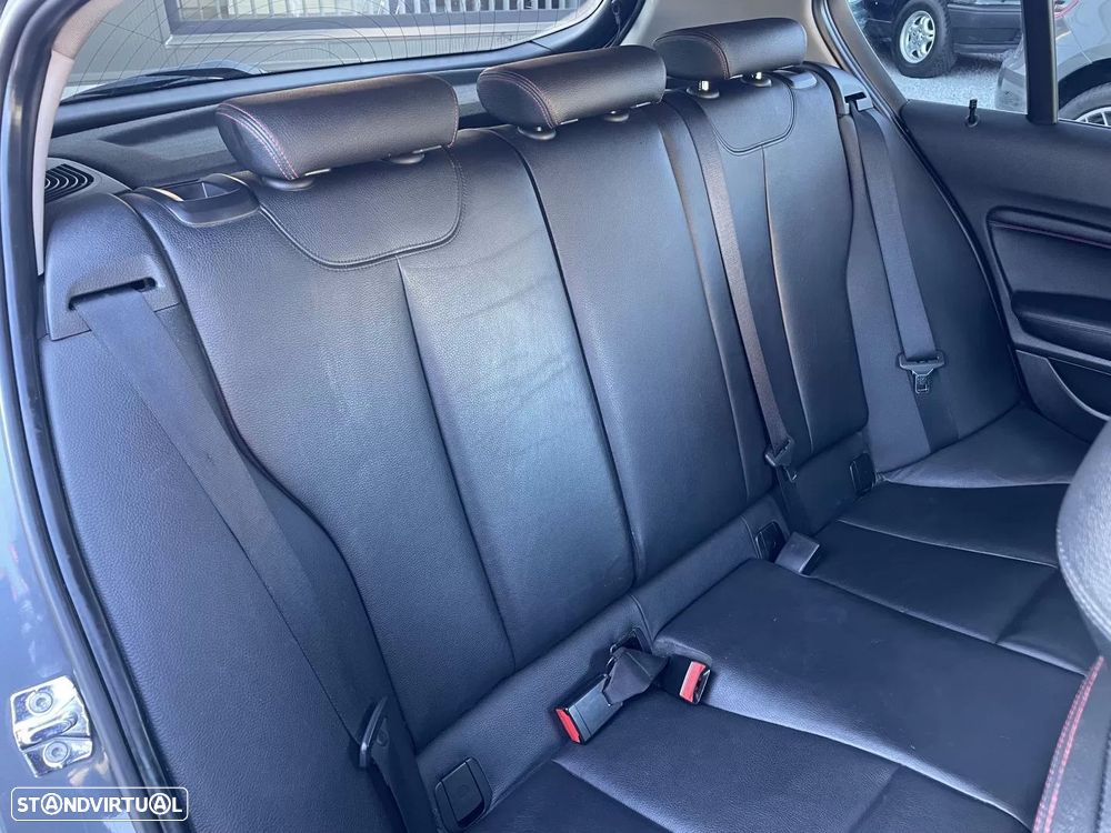 BMW 116 d EDynamics Line Urban - 22