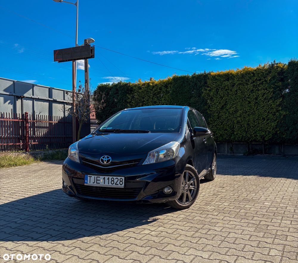 Toyota Yaris - 1