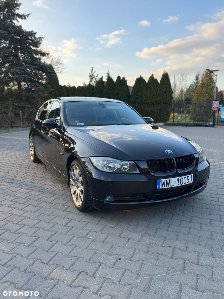 BMW Seria 3 320i - 26