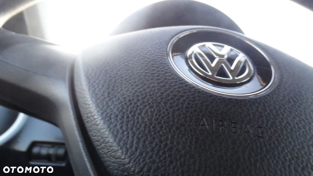 Volkswagen up! - 13