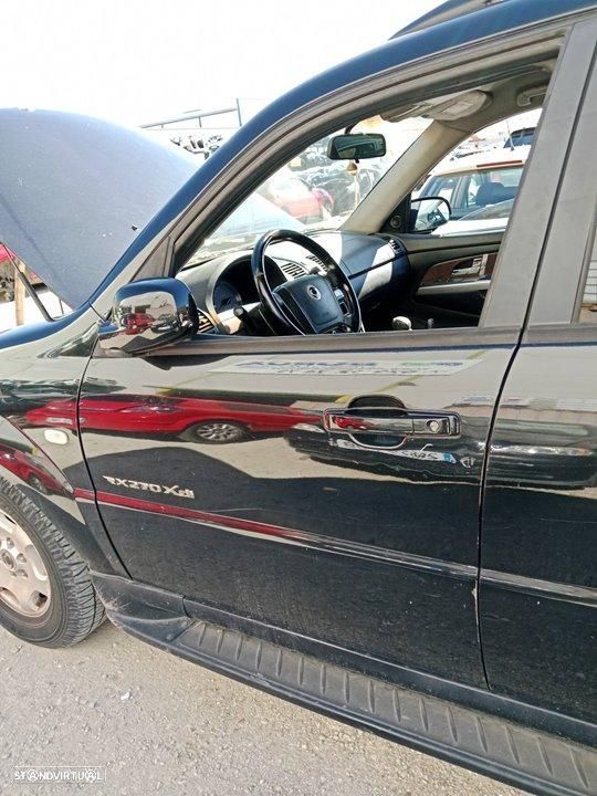 PORTA FRENTE ESQUERDA SSANGYONG REXTON - 1