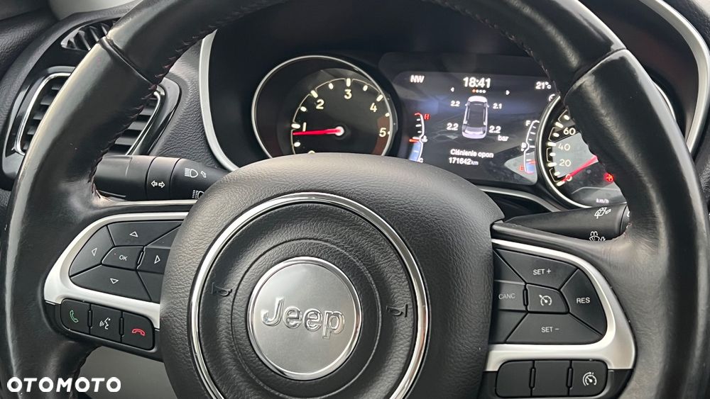 Jeep Compass 2.0 MultiJet Active Drive Limited - 29