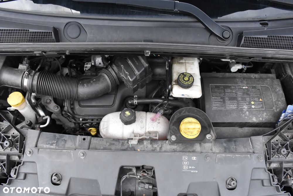 Renault Trafic - 15