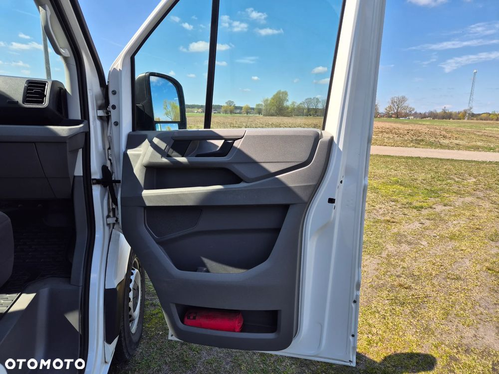 Volkswagen Crafter - 25