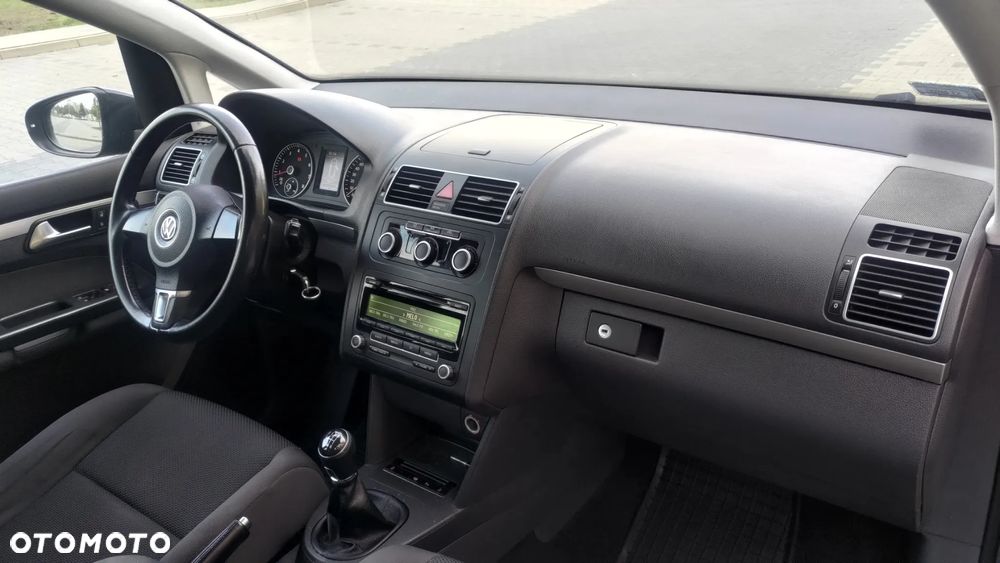 Volkswagen Touran 1.2 TSI BlueMot Comfortline - 18