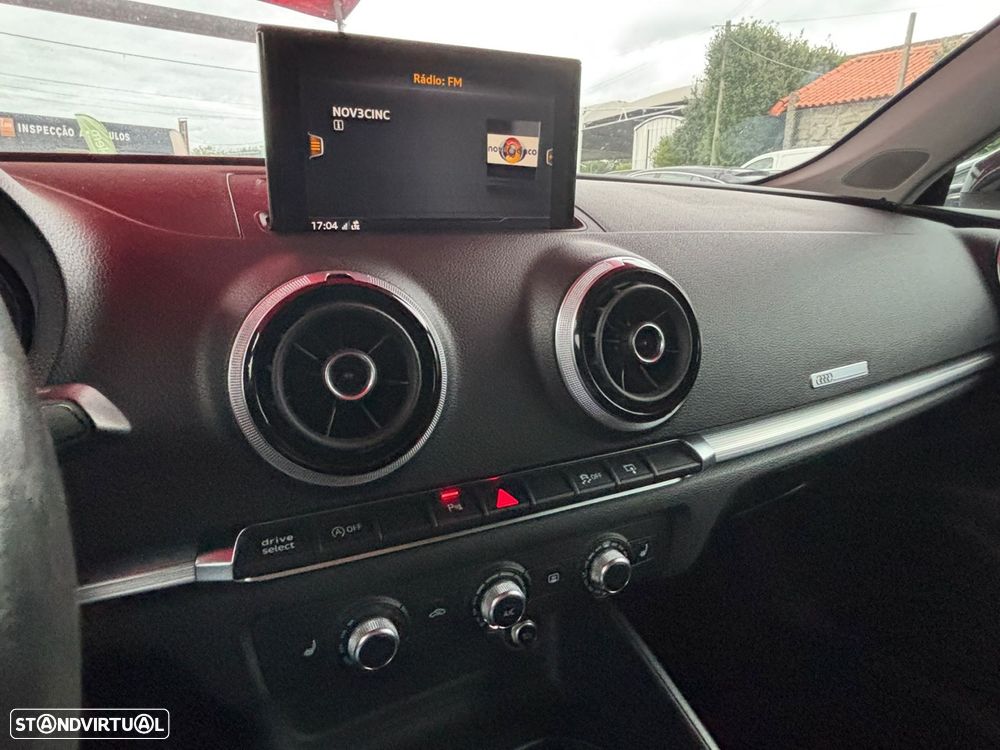 Audi A3 Sportback 1.6 TDI S-line - 10