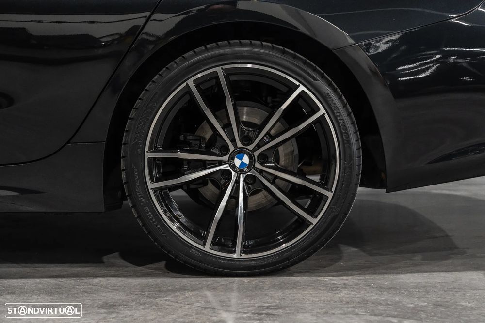 BMW 318 d Aut. Sport Line - 34