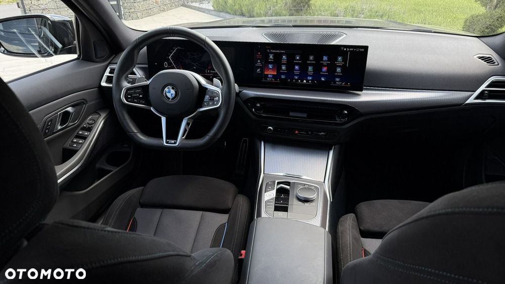 BMW Seria 3 330i xDrive M Sport sport - 23