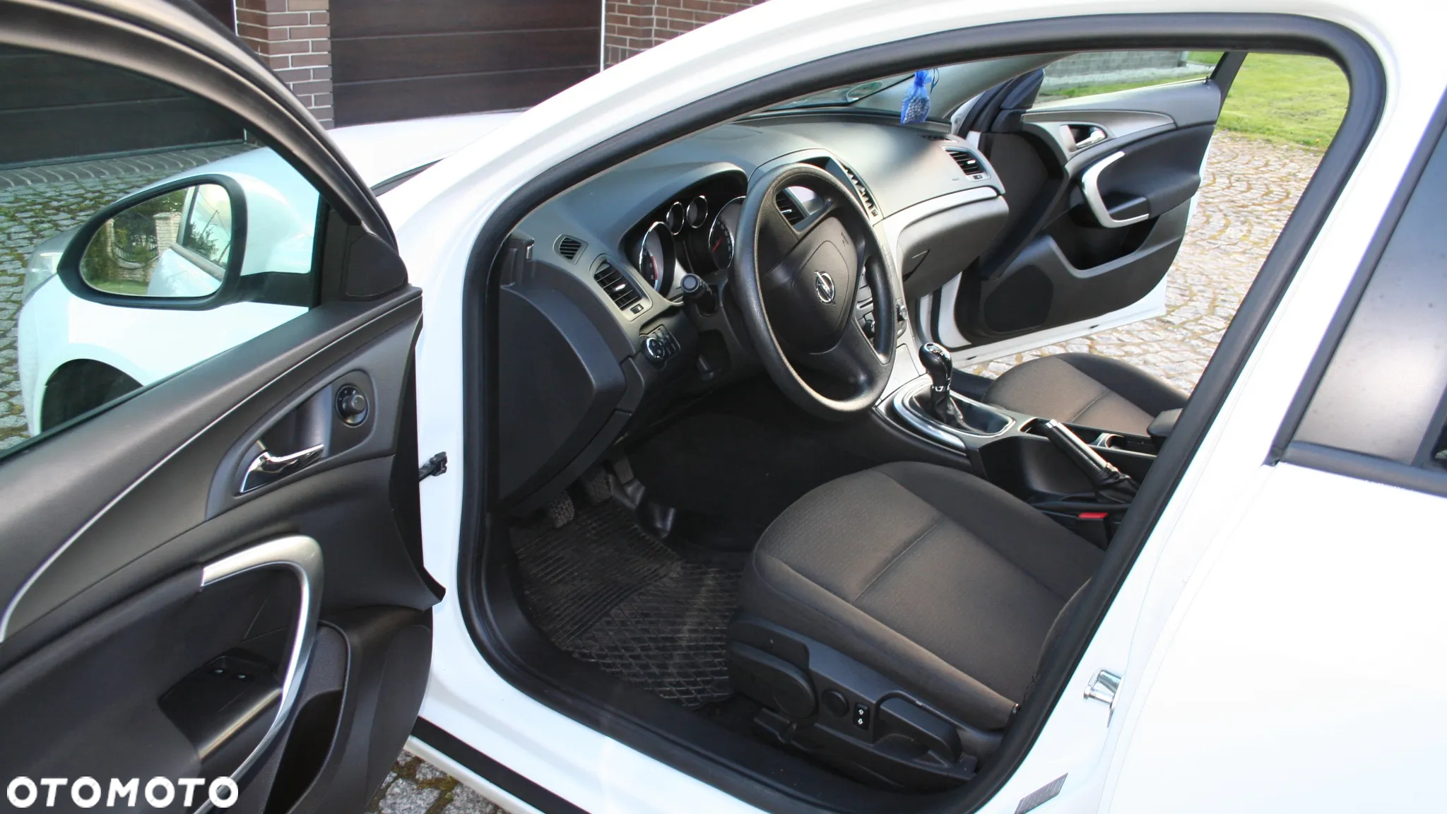 Opel Insignia 1.6 - 23