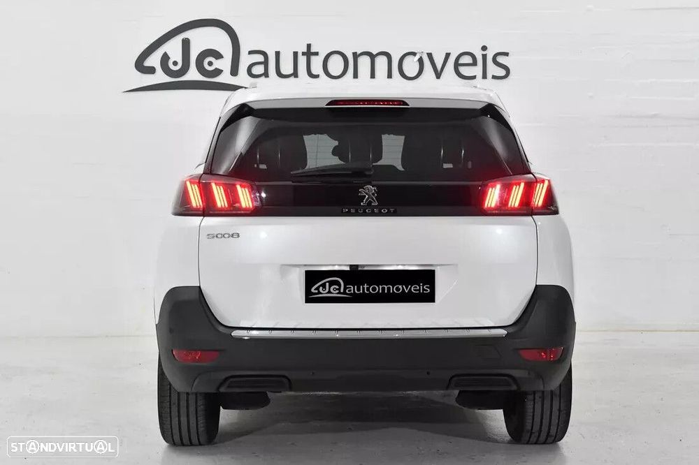 Peugeot 5008 1.2 PureTech Allure Pack EAT8 - 9