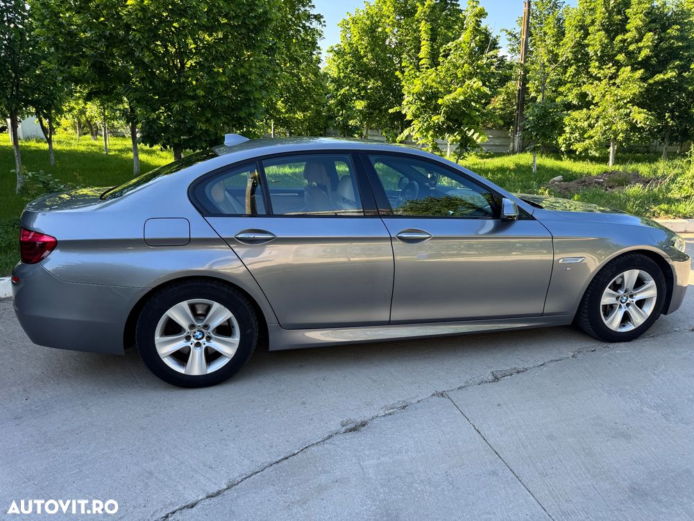 BMW Seria 5 530d xDrive AT - 4