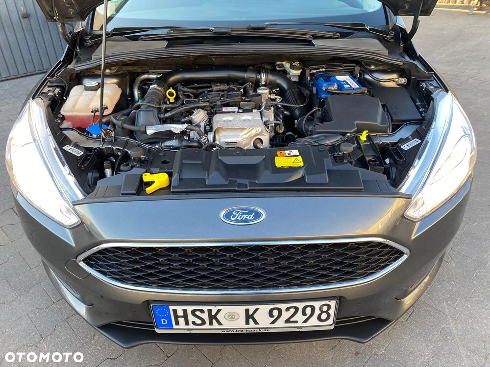 Ford Focus 1.0 EcoBoost Titanium - 17
