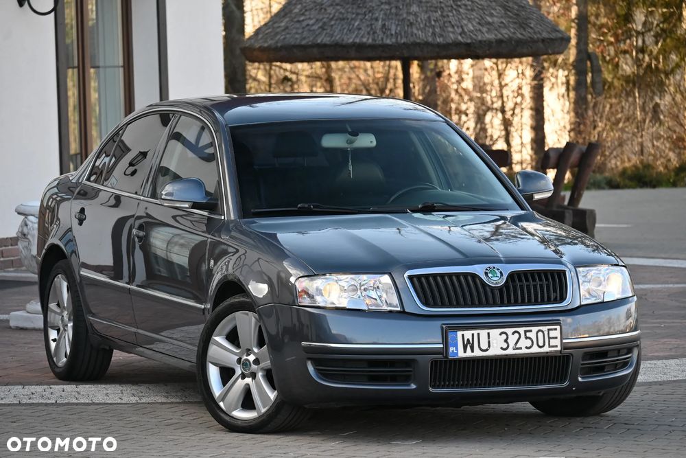 Skoda Superb 2.0 TDI DPF Prestige - 9