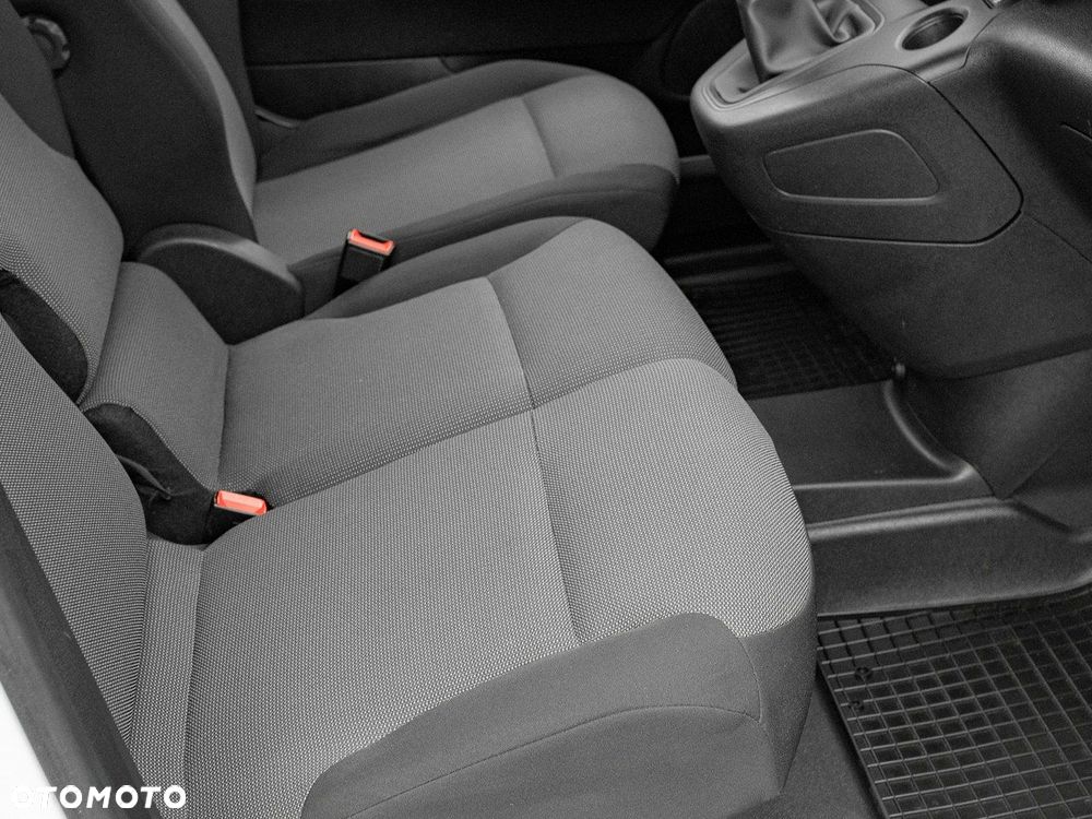 Peugeot Partner - 23