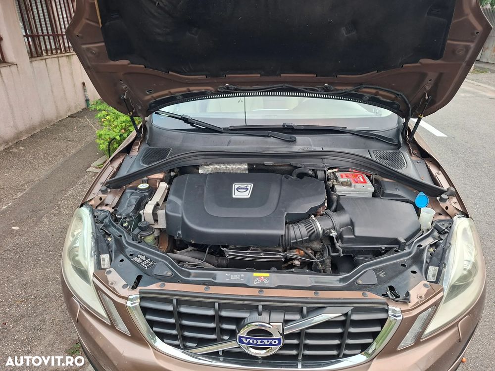VOLVO XC60 2011 — imagine 27