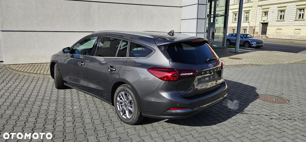 Ford Focus 1.0 EcoBoost mHEV Titanium - 21