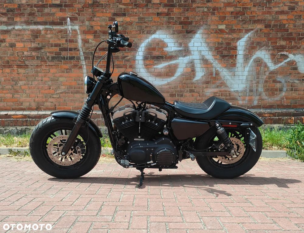 Harley-Davidson Sportster Forty-Eight - 7