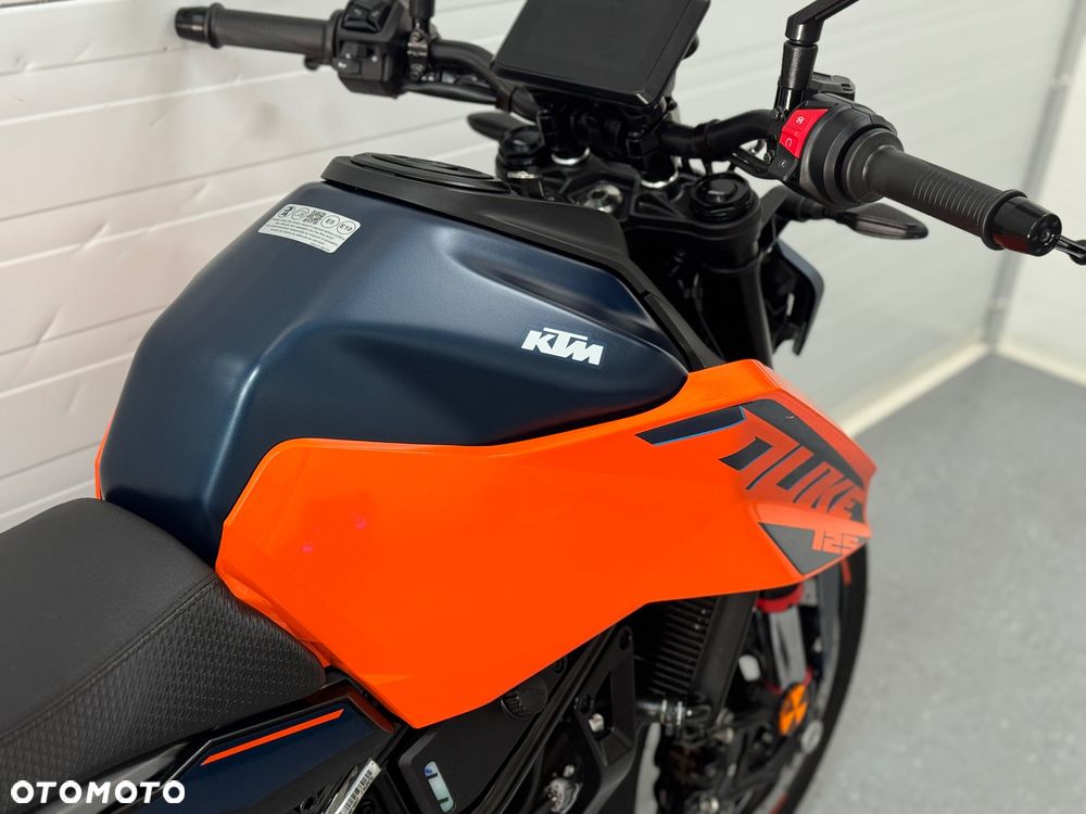 KTM Duke 125 - 11