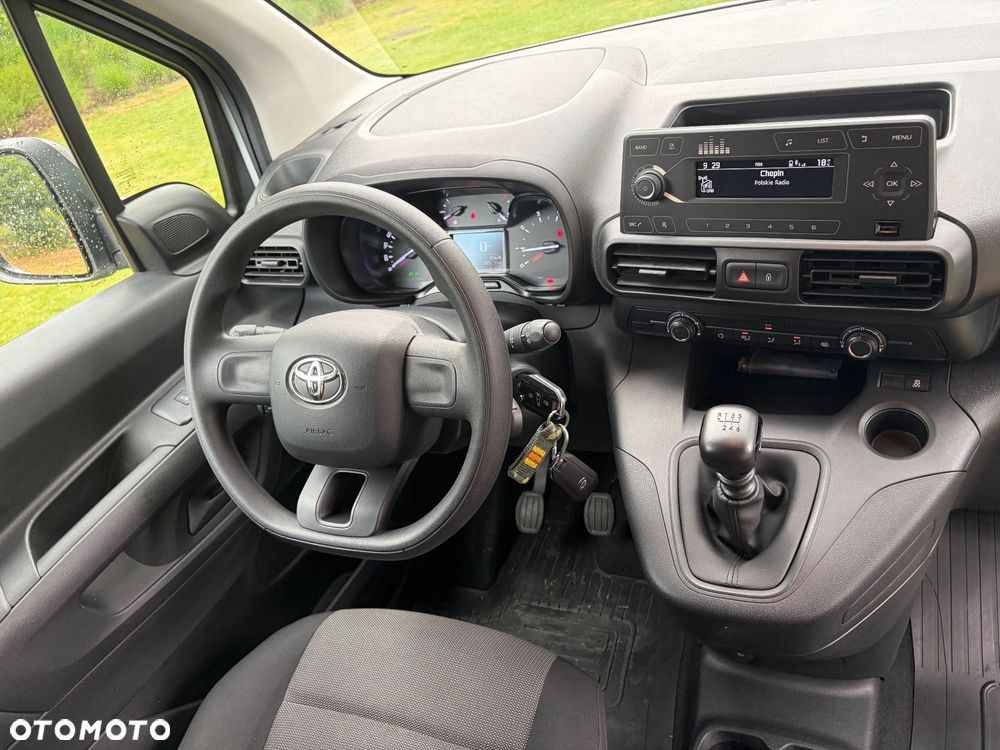 Toyota PROACE CITY - 15