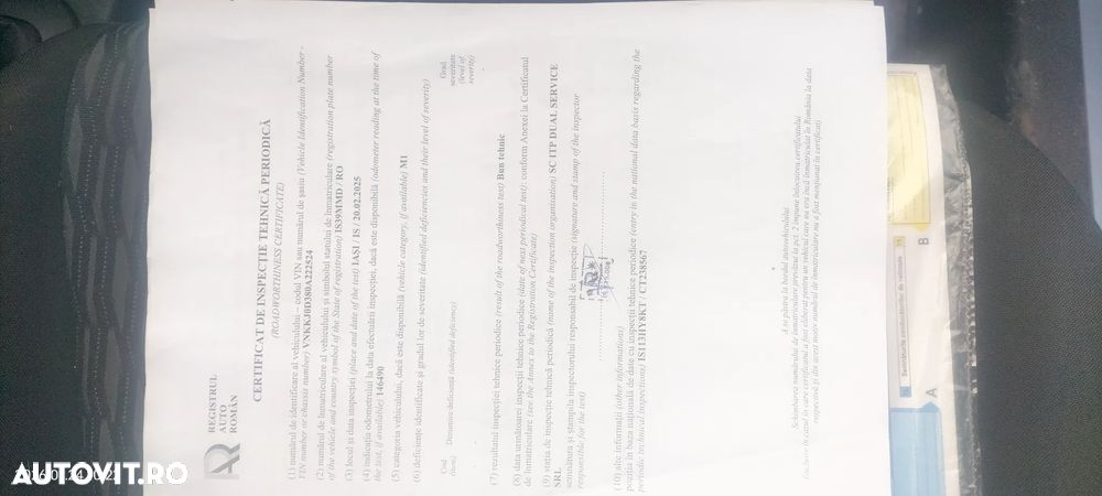 Toyota Yaris 1.3 VVT-i Luna - 4