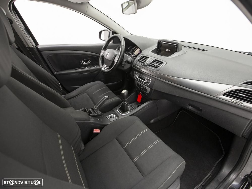 Renault Mégane Sport Tourer - 10