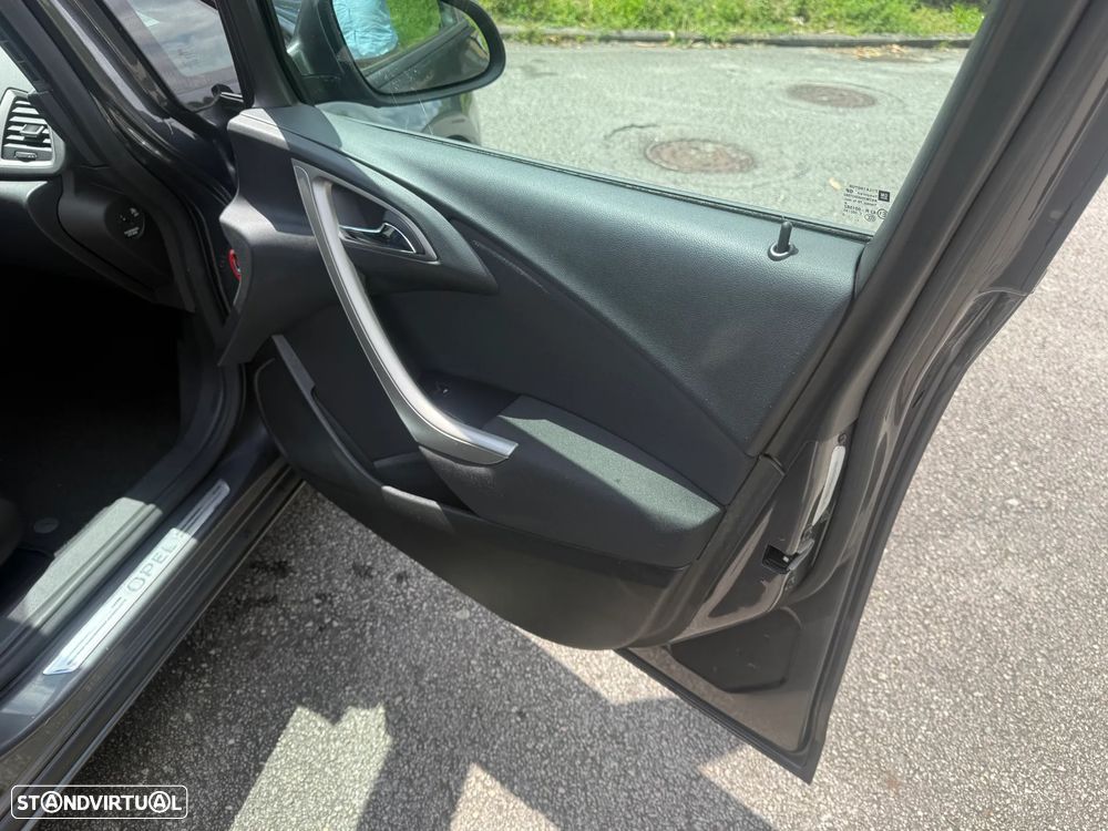 Opel Astra 1.4 Enjoy - 15
