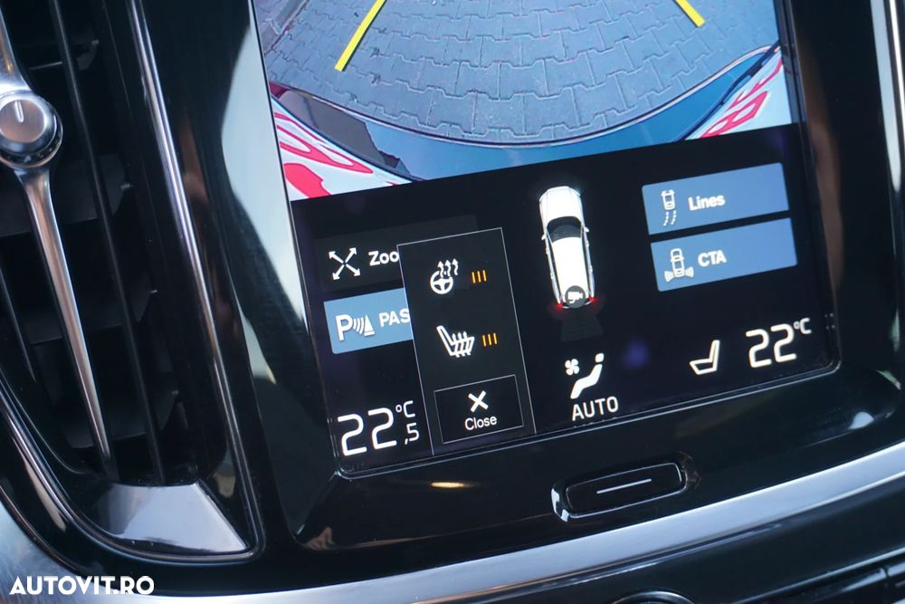 Volvo V60 T6 AWD Recharge Geartronic RDesign - 23