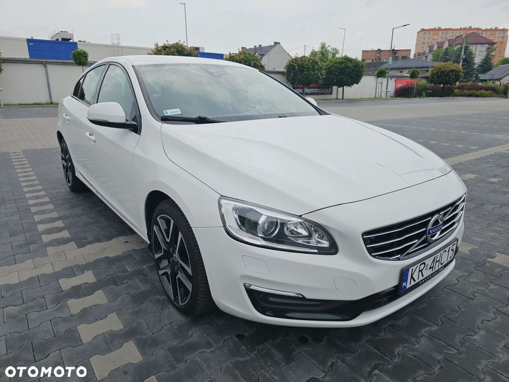 Volvo S60 T3 Drive-E Momentum - 2