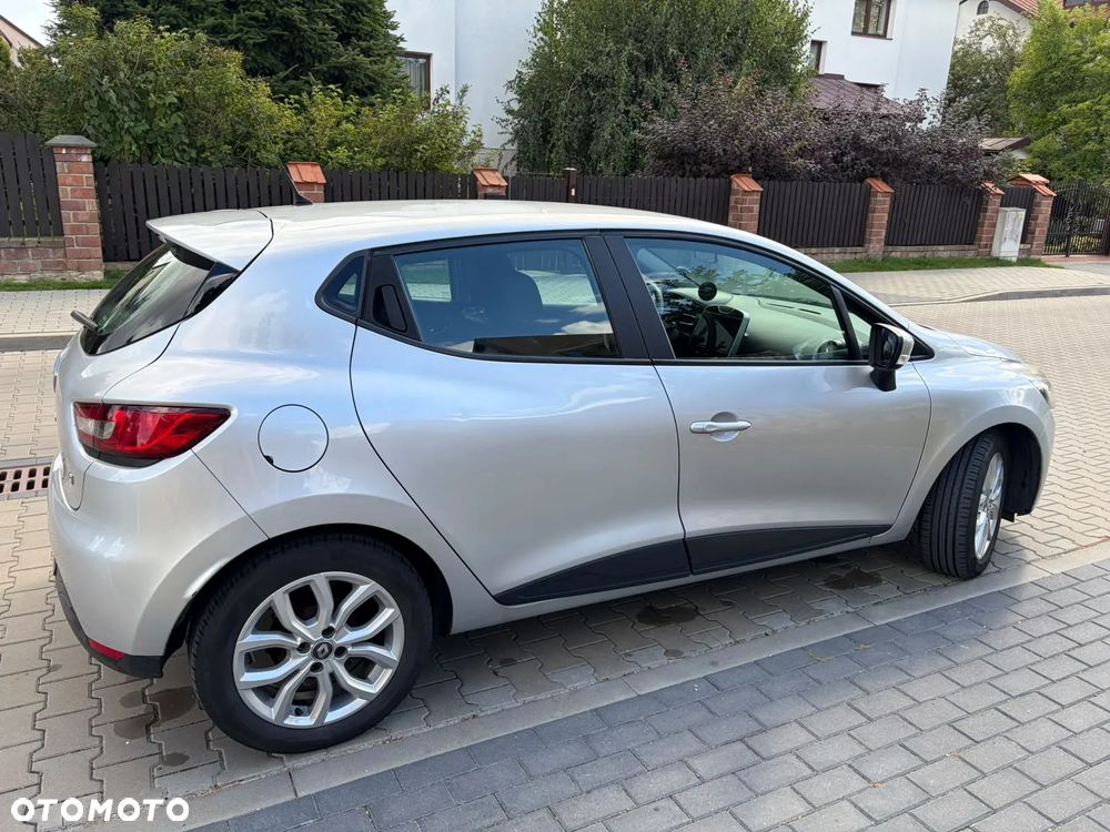 Renault Clio - 5